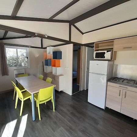 Camping Au Tour De L'Aveyron LʼHospitalet-du-Larzac Kültér fotó